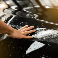 Powłoka ceramiczna: Jak wybrać i uniknąć błędów? Koszty, pielęgnacja