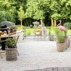 Grill na tarasie: jak urządzić idealne miejsce do grillowania