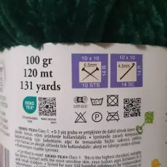 Etykieta z informacjami o różnych rodzajach włóczek: 100g, 120m, 131 jardów. Wskazówki dotyczące rozmiaru drutów i oczek. Certyfikat OEKO-TEX®.