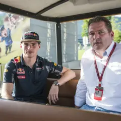 Jak zdobyć autograf kierowcy F1 - sprawdzone metody i porady