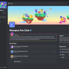 Na ekranie aplikacji **diskord** widzimy serwer "Wumpus Fan Club" z powitalną wiadomością i listą zadań do wykonania.