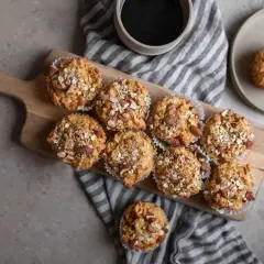 Muffins med havre och mandel, perfekta som frukost eller mellanmål med bra kolhydrater.