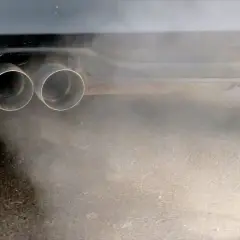 Biały dym z diesla? UPG vs. EGR: Jak zaoszczędzić na naprawie?
