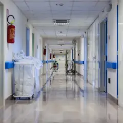 Ile kosztuje poród w Niemczech bez ubezpieczenia? Sprawdź ceny i ukryte koszty