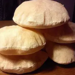 Pita do kebaba: przepis na idealne placki z kieszonką