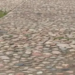 Jak zrobić podjazd z kamienia - krok po kroku, uniknij najczęstszych błędów
