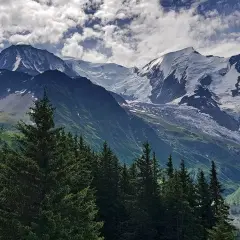 Mont Blanc w jakim kraju? Odkryj granice Francji i Włoch