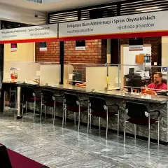 Ile kosztuje rejestracja samochodu w 2026? Pełny cennik i porady.