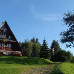 Bacówka Jaworzec: Przewodnik po sercu Bieszczadów. Noclegi, szlaki
