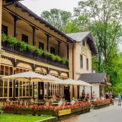 Gdzie zjeść w Szczawnicy? Najlepsze restauracje i smaki Pienin