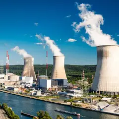 Ile uranu zużywa elektrownia jądrowa rocznie? Fakty i porównania