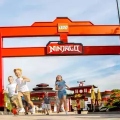 W jakim kraju jest Legoland? Odkryj niesamowite lokalizacje parków