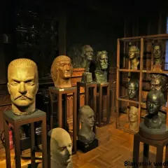 Muzeum Rzeźby Alfonsa Karnego w Białymstoku: Co warto wiedzieć?