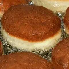 Pączki z 0,5 kg mąki: Ile wyjdzie? Sekret puszystości i obwódki.
