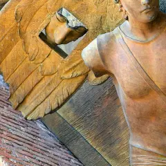 Igor Mitoraj Helios – tajemnice rzeźby i jej artystyczne znaczenie