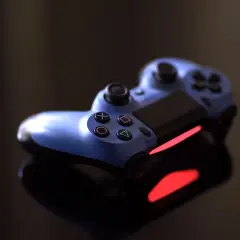 Czy PS5 może grać z PS4? Odkryj możliwości i ograniczenia współpracy
