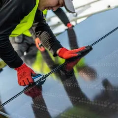 Jak wykorzystać prąd z fotowoltaiki, aby obniżyć rachunki za energię