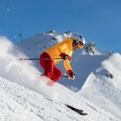 Narty czy snowboard kolana: Który sport mniej obciąża stawy?