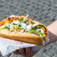 Ile węglowodanów ma kebab? Sprawdź kalorie i składniki
