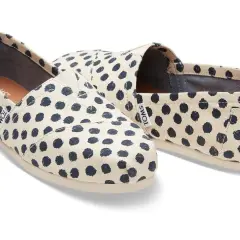 TOMS Damenschuhe: Modelle, Passform & Pflege Ihr Kauf-Guide