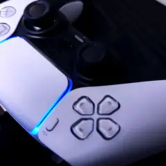 DualSense na PC bezprzewodowo? Podłącz i graj bez problemów!
