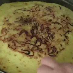 Szybkie i proste ciasto na patelni - idealne bez piekarnika