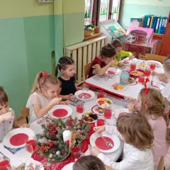 Wigilia w przedszkolu co do jedzenia: pyszne i zdrowe potrawy dla dzieci
