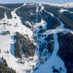 Snowpark Rokytnice: Twój przewodnik – setup, ceny, dojazd z PL