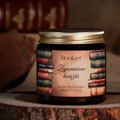 Świeczka o zapachu książki - stwórz magiczną atmosferę podczas czytania