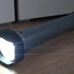 Jak stworzyć własną latarkę DIY: proste projekty krok po kroku