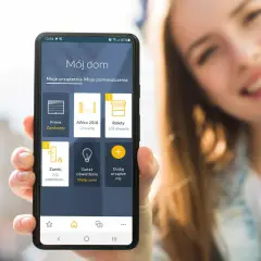 Aplikacja do otwierania bramy i zarządzania domem. Steruj roletami, zamkami i oświetleniem z telefonu.
