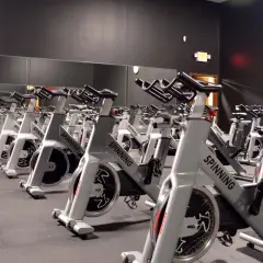 Gimnasio Buzanada: Servicios, horarios y opiniones que debes conocer