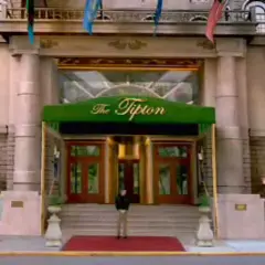 Czy hotel Tipton naprawdę istnieje? Fakty o fikcyjnym i realnym hotelu