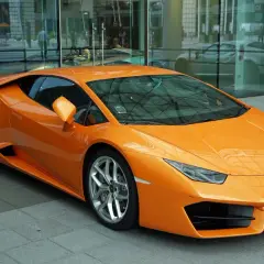Ile lamborghini kosztuje? Ceny nowych i używanych modeli w Polsce