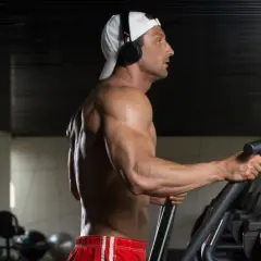 Cardio na masie? Tak, ale z głową! Jak łączyć dla max efektów.