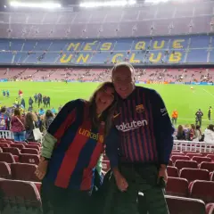 Co to są derby w piłce nożnej i dlaczego mają taką moc emocjonalną?