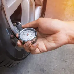 Ile powietrza w oponach 225/45 r17? Sprawdź, aby uniknąć problemów