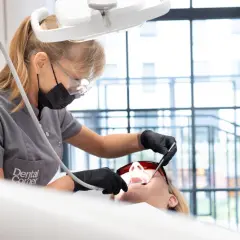 Ile trwa odrętwienie po znieczuleniu stomatologicznym? Porady!