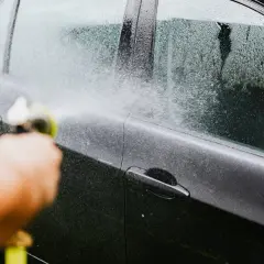 Jak nakładać ceramikę na auto, aby uniknąć najczęstszych błędów