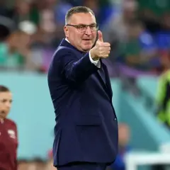 Ile zarabia trener Michniewicz? Zaskakujące fakty o jego pensji