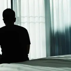 Depresja sezonowa objawy – jak je rozpoznać i co z nimi zrobić