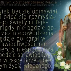 Matka Boża z Dzieciątkiem, róże i tekst o najpiękniejszych rozważaniach różańcowych.