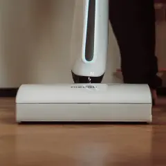 Hizero czy Dyson? Który sprzęt do podłóg naprawdę warto kupić?