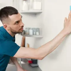 Jak umyć ściany bez smug i zacieków? Kompletny poradnik