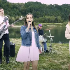 Podkład muzyczny do matka która pod krzyżem stała - różne aranżacje