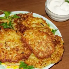 Mąka do placków ziemniaczanych: pszenna, ziemniaczana czy bez?
