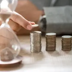Czy na lokacie można stracić pieniądze? Ryzyko i bezpieczeństwo lokat bankowych