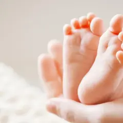 Rozmiar skarpetek 16/18: Jak zmierzyć i wybrać idealne dla malucha?