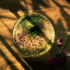 Gdzie kupić matcha stacjonarnie? Odkryj najlepsze sklepy w Polsce