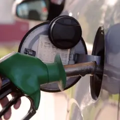 Diesel: Gdzie tankować, by nie zniszczyć silnika? Ekspert radzi